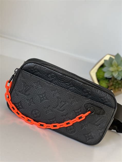 louis vuitton pochette volga monogram black|LOUIS VUITTON Taurillon Monogram Uniformes Solar Ray Soft Pochette .